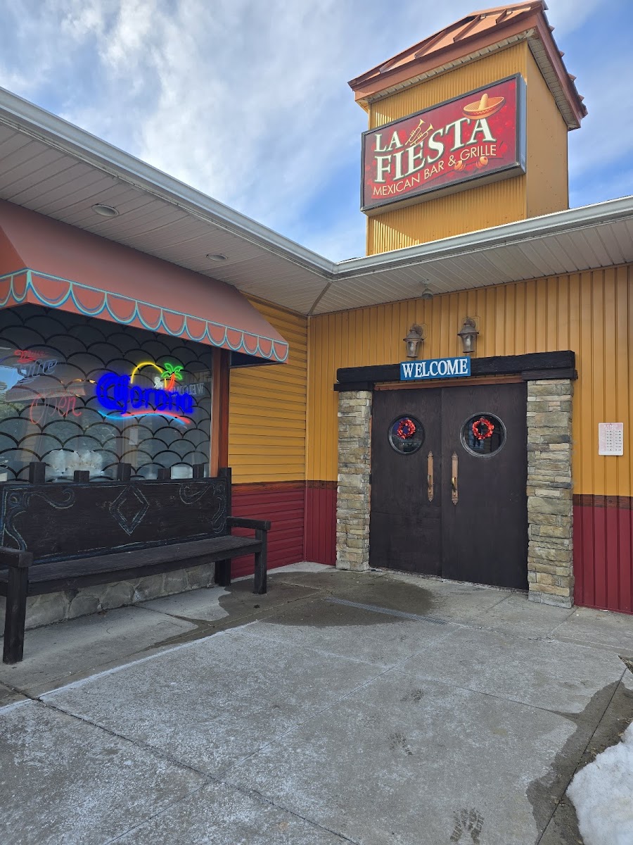 La Fiesta Mexican Bar & Grill